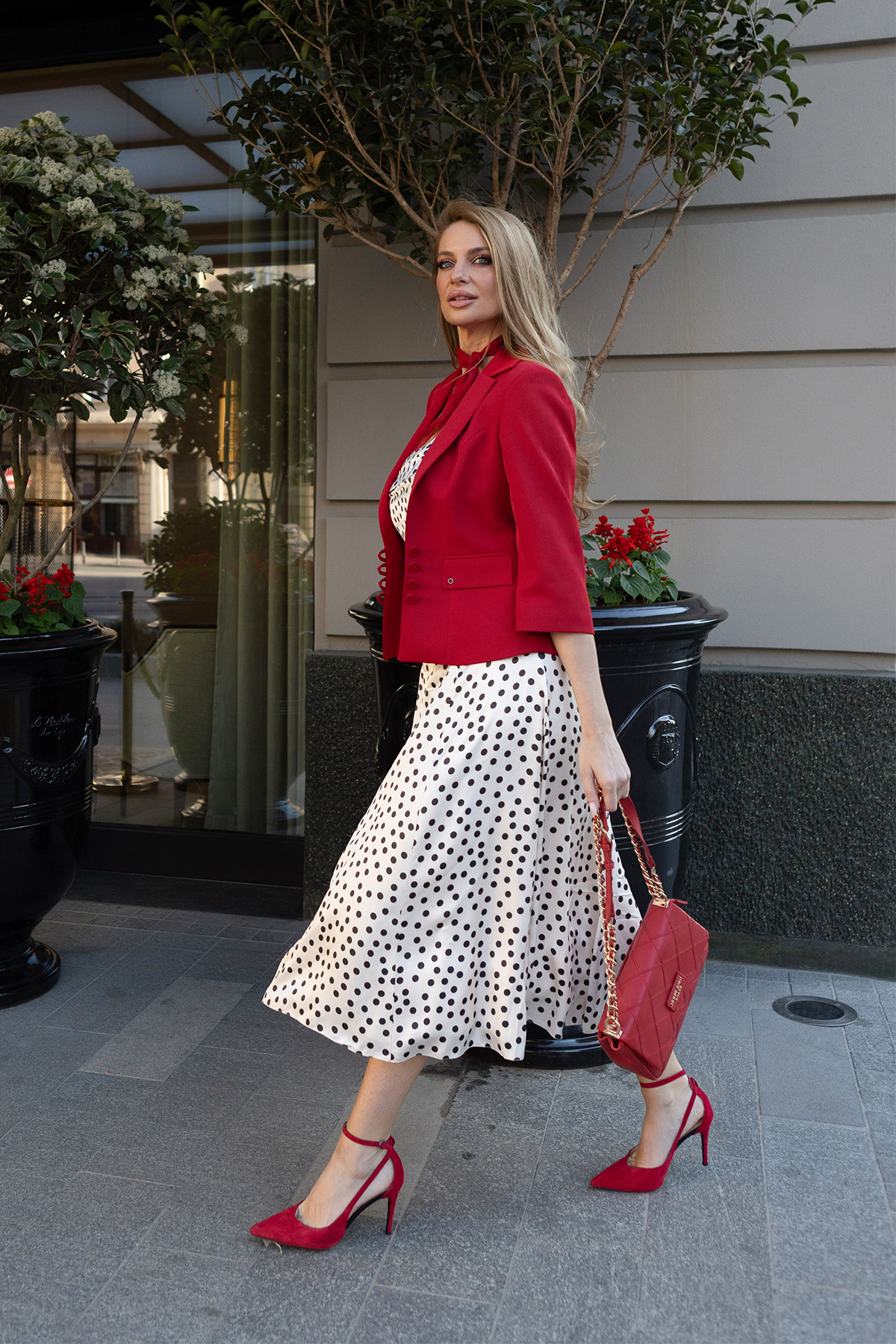 Look 1
